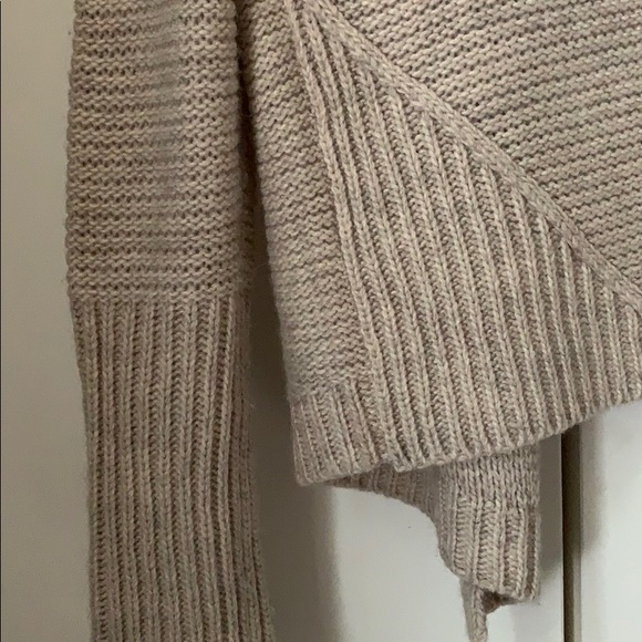 Open cardigan with faux fur collar - Picture 4 of 7